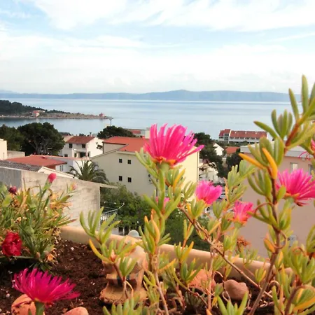 Ivona Appartamento Makarska