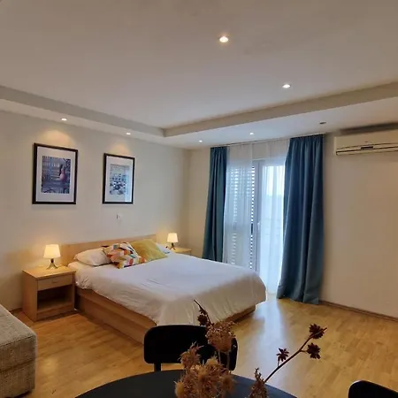 Apartment Ivona *