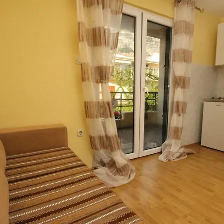 Apartment Ivona *