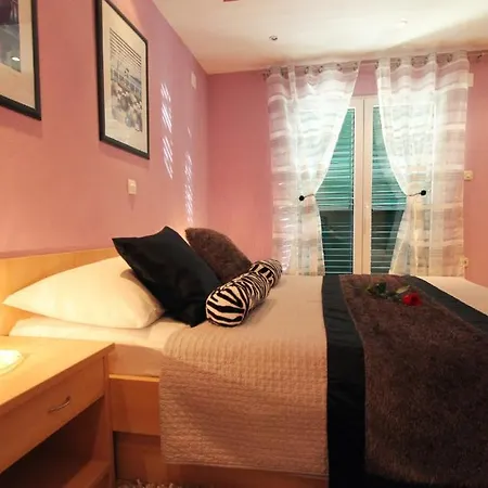 Apartment Ivona Makarska