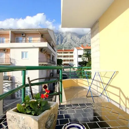 Ivona Apartment Makarska