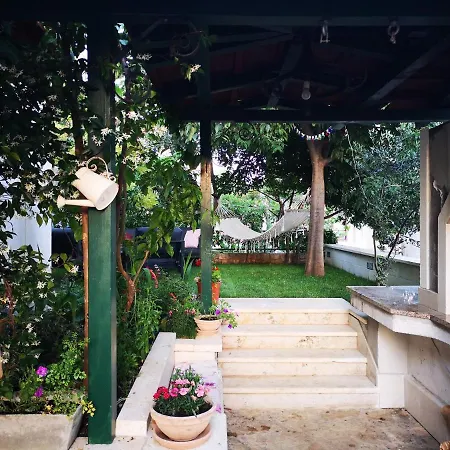 Ivona Apartment Makarska