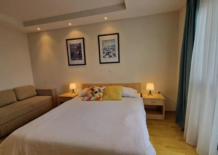 Daire Ivona Makarska